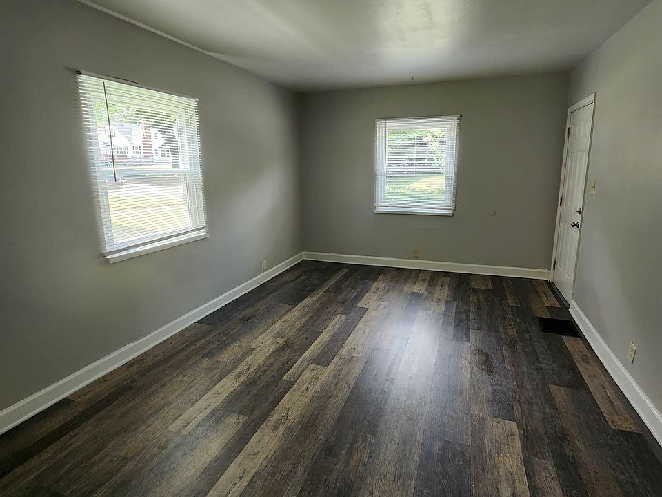 1st image of 244 E Beechwood Ave #B