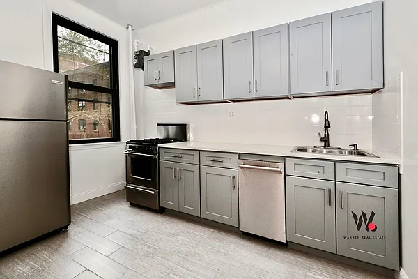 Rented by Warren T Real Estate Corp. | media 10