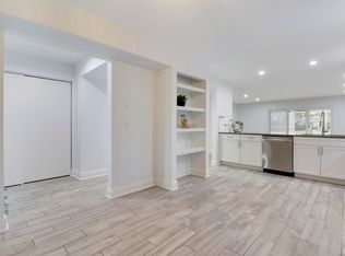 372 Maplecrest Cir, Jupiter, FL 33458