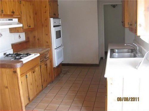 5th image of 811 La Salina Pl