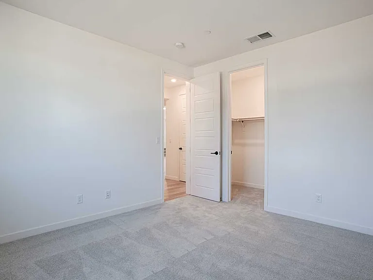 7131 Hakkan Dr — Photo 8