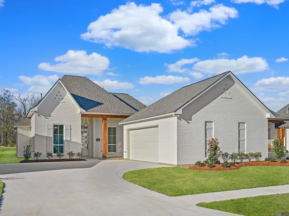 38166 Sweet Briar Dr, Prairieville, LA 70769