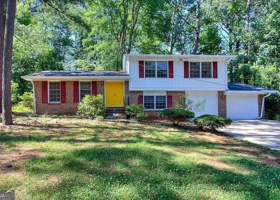1st image of 4427 Huntshire Dr