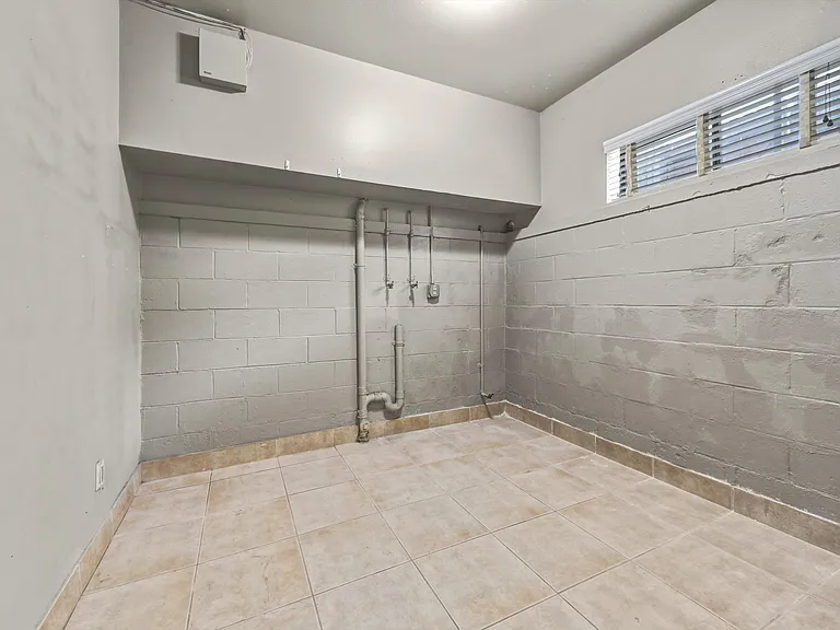 6236 Rosemead Blvd #D — Photo 21