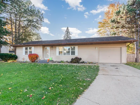 2621 Whitemore Pl, Saginaw, MI 48602