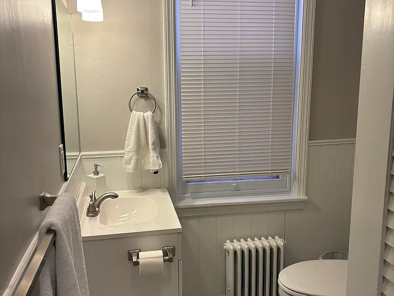 217 S Queen St #2 — Photo 35