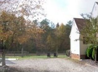 15499 Old Ridge Rd, Beaverdam, VA 23015