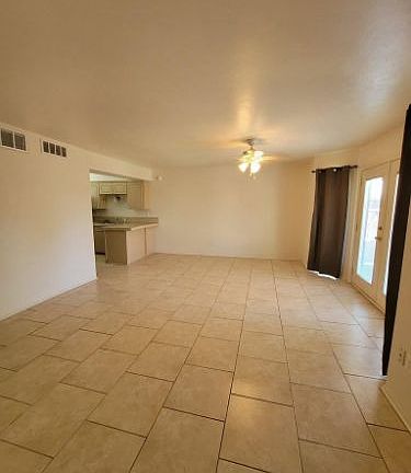 3rd image of 501 W Scharbauer Dr