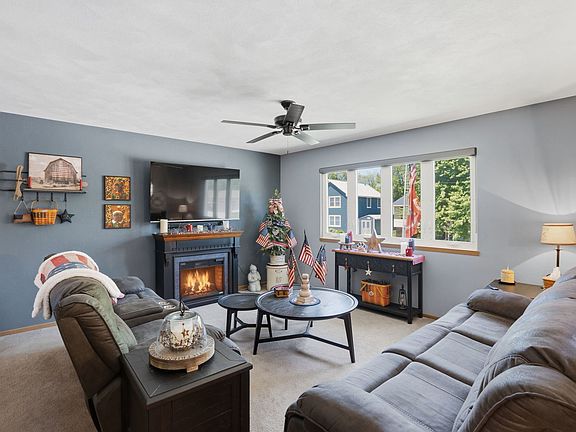 4th image of 1007 7th St