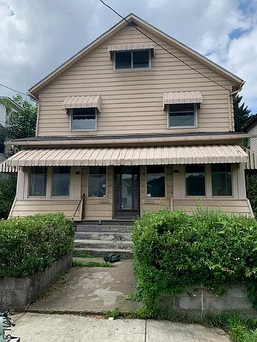 459 Stone St Photo 1