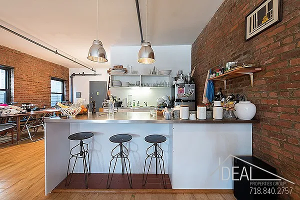 Rented by Ideal Properties Group | media 4