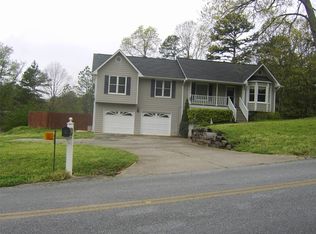 55 Debbie Dr, Cedartown, GA 30125