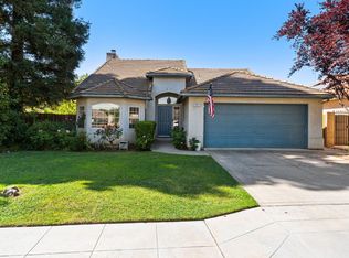 2083 E Brandon Ln, Fresno, CA 93720
