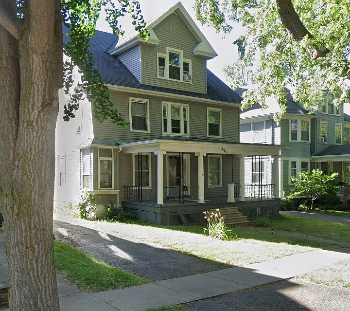 1st image of 293 Dartmouth St #1