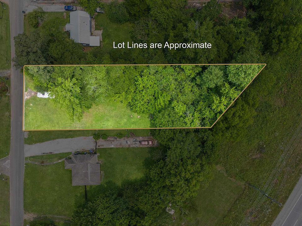 1st image of 413 E Forest Dr #1