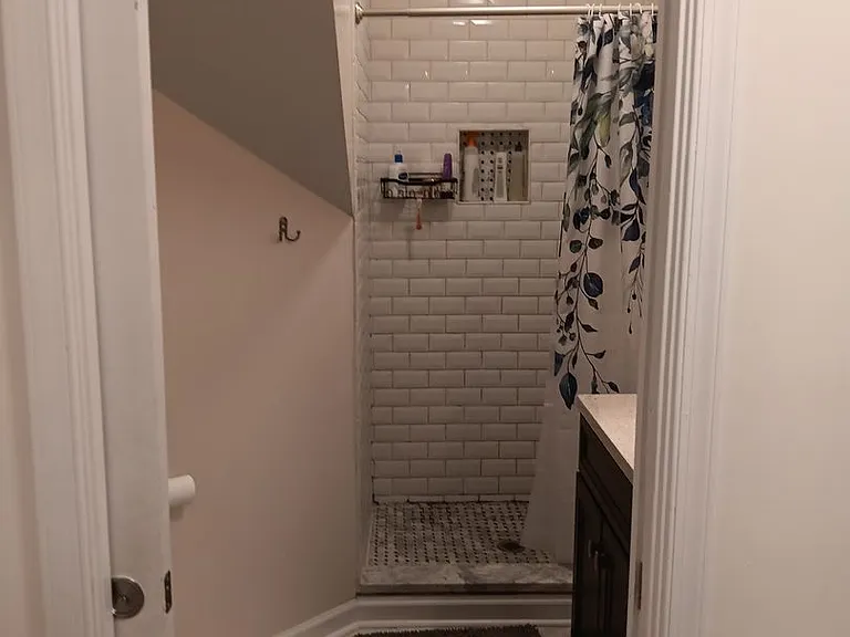 515 14th St NW #C — Photo 8