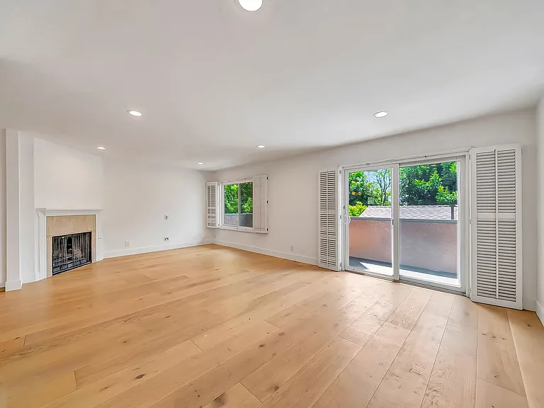 4424 Coldwater Canyon Ave #3 — Photo 7