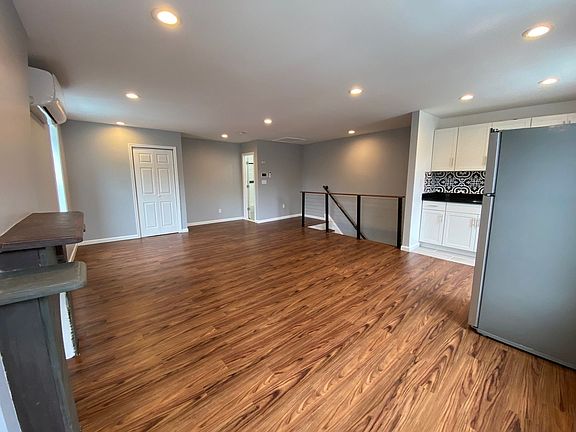 4th image of 383 Liberty St Floor 2