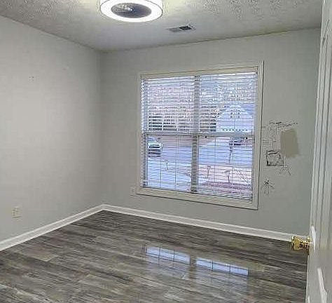 3rd image of 317 Haverford Mill Ct