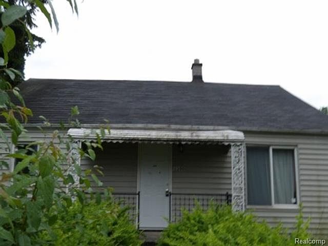 2nd image of 3300 Cherry St