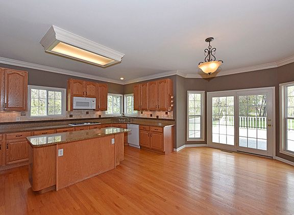 3rd image of 15991 N Gorham Ln