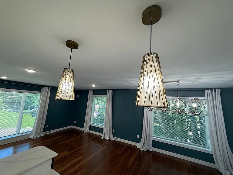 2500 Bluff Blvd — Photo 61