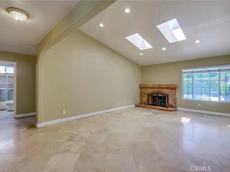 27635 Durazno — Photo 3