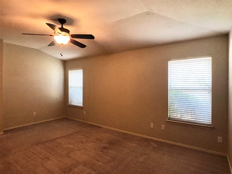 2141 Pearson Way — Photo 13