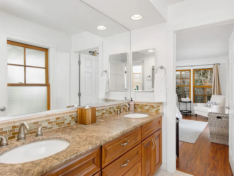 2521 Alma Ave — Photo 16