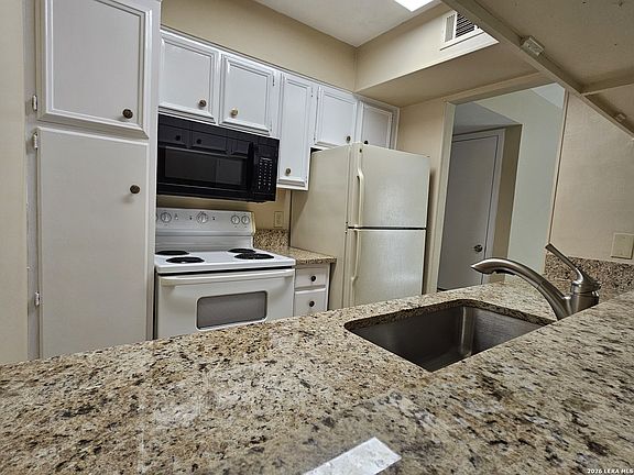 5th image of 8702 village #108
