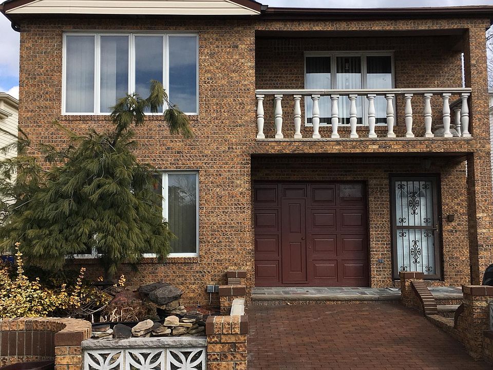 1st image of 326 Graham Ave