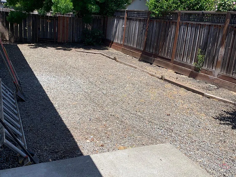 968 San Francisco Way — Photo 3