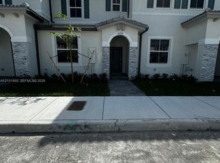 Cedar Pointe, Homestead, FL 33033