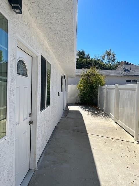 1st image of 5436 Sylvia Ave