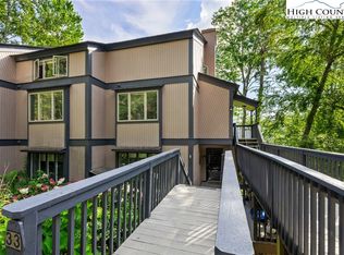 200 Glenwood Ln UNIT J33, Sugar Mountain, NC 28604