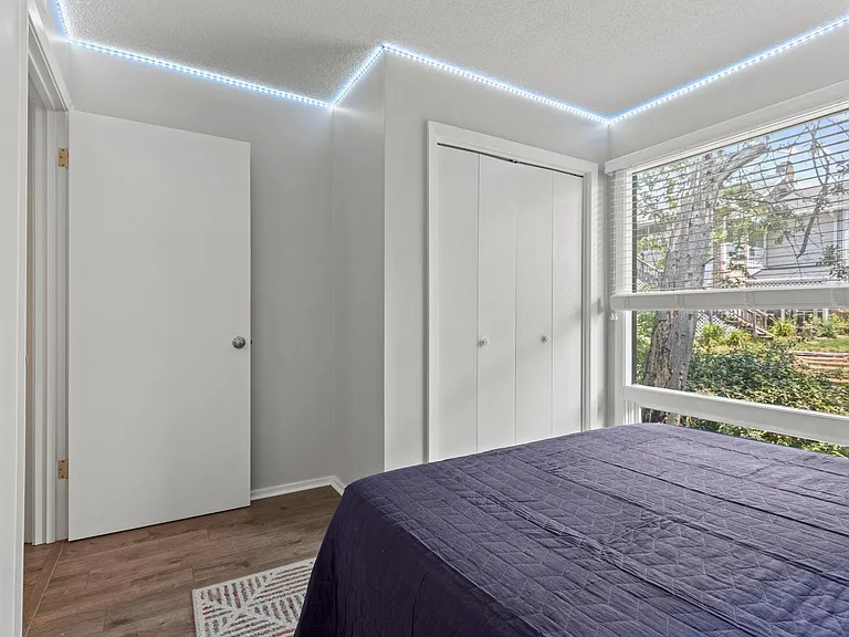 311 W Earle St #34B — Photo 33