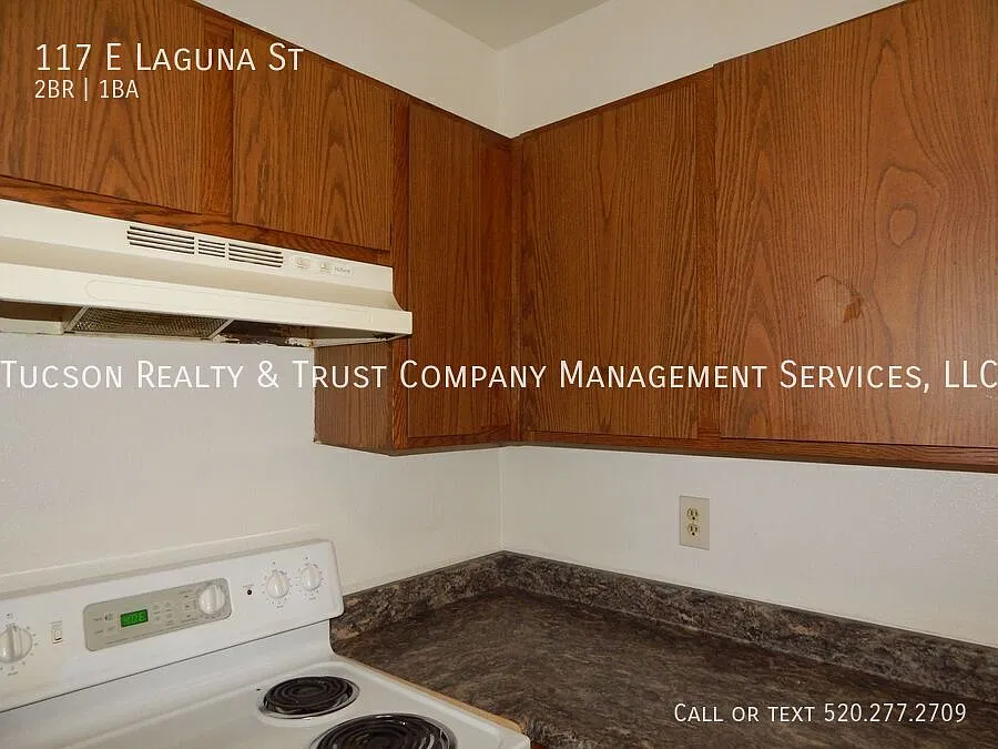 117 E Laguna St — Photo 3