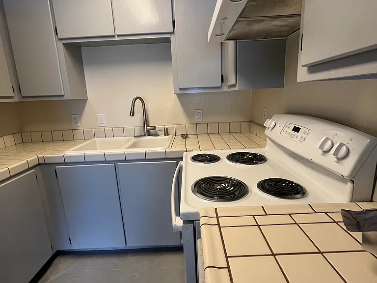 5666 Hoffman Ct #3 — Photo 13