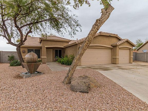 2nd image of 39566 N Cumberland Dr
