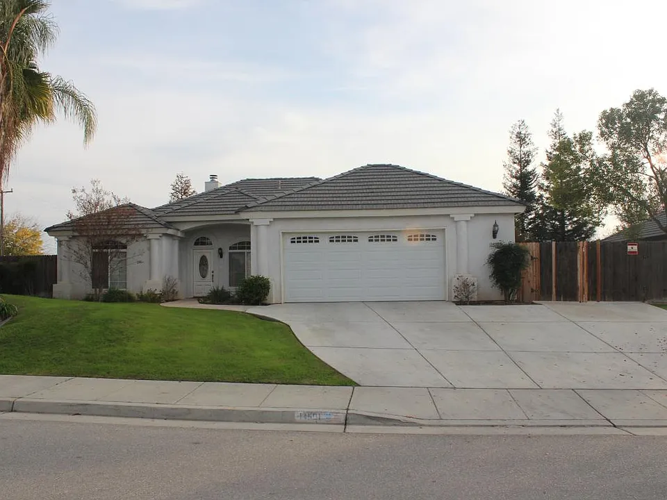 14501 Flower Crest Ave