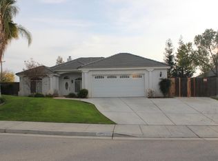 14501 Flower Crest Ave, Bakersfield, CA 93314