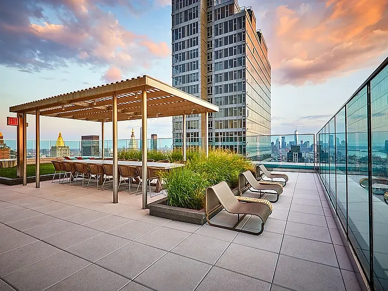 100 W 31st St #35F — Photo 5