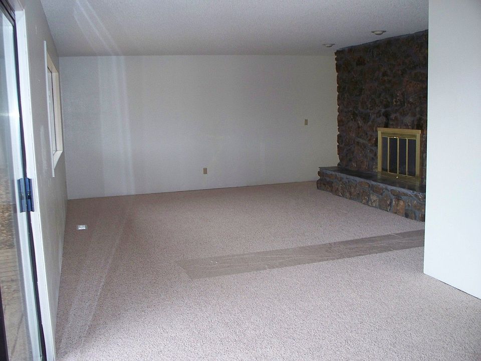 livingroom/dining