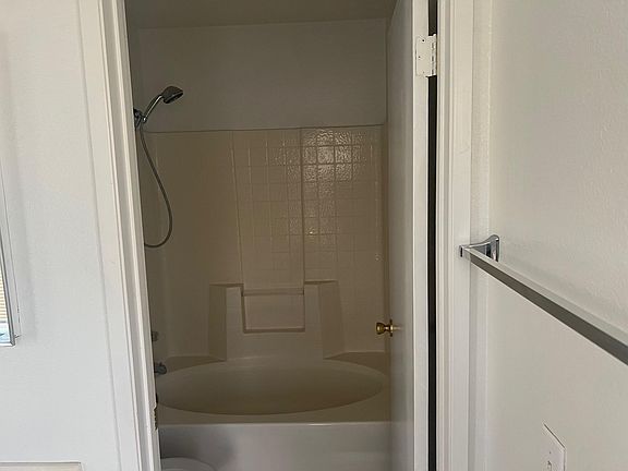 2nd image of 37746 Portofino Way