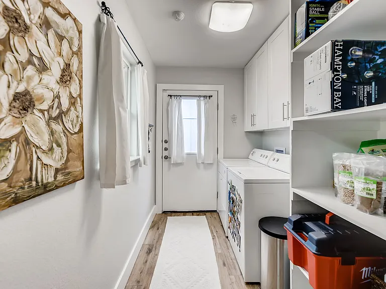 1103 Estes Ave — Photo 21