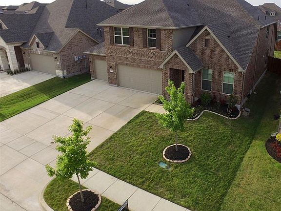 4th image of 1821 Drover Creek Ln
