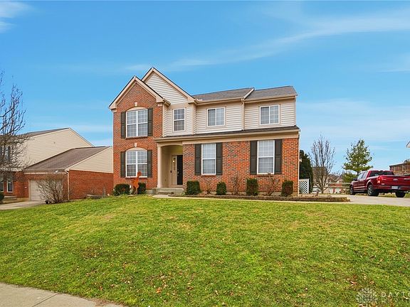 2nd image of 175 Farmridge Rd