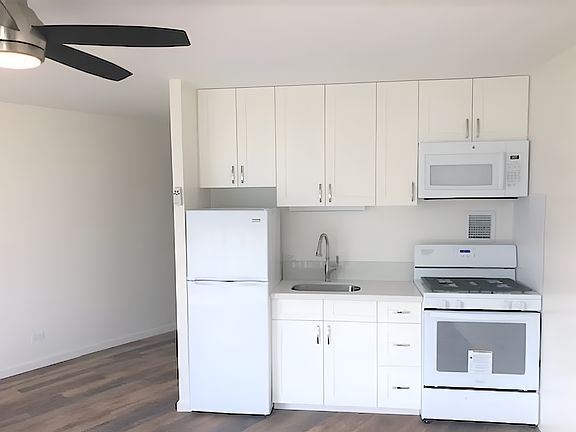 2nd image of 750 Amana St APT 1704
