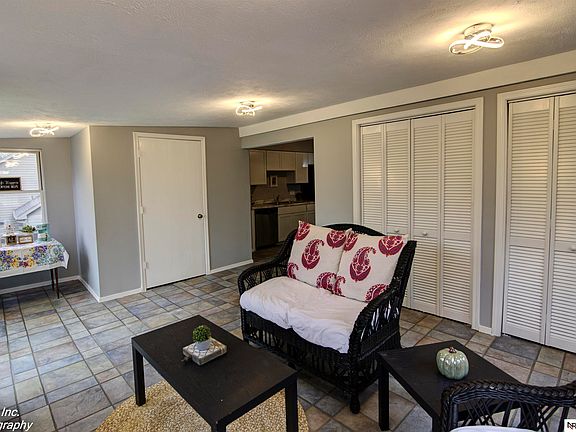 3rd image of 1105 Culpepper Ave