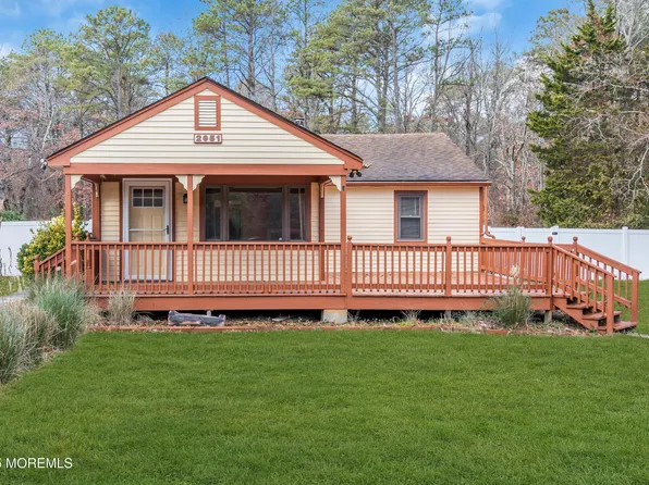 2051 Lowell Avenue, Hamilton, NJ 08330